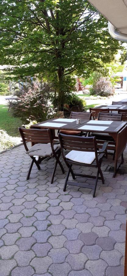 Hotel Kenguru Panzio à Hódmezővásárhely Extérieur photo