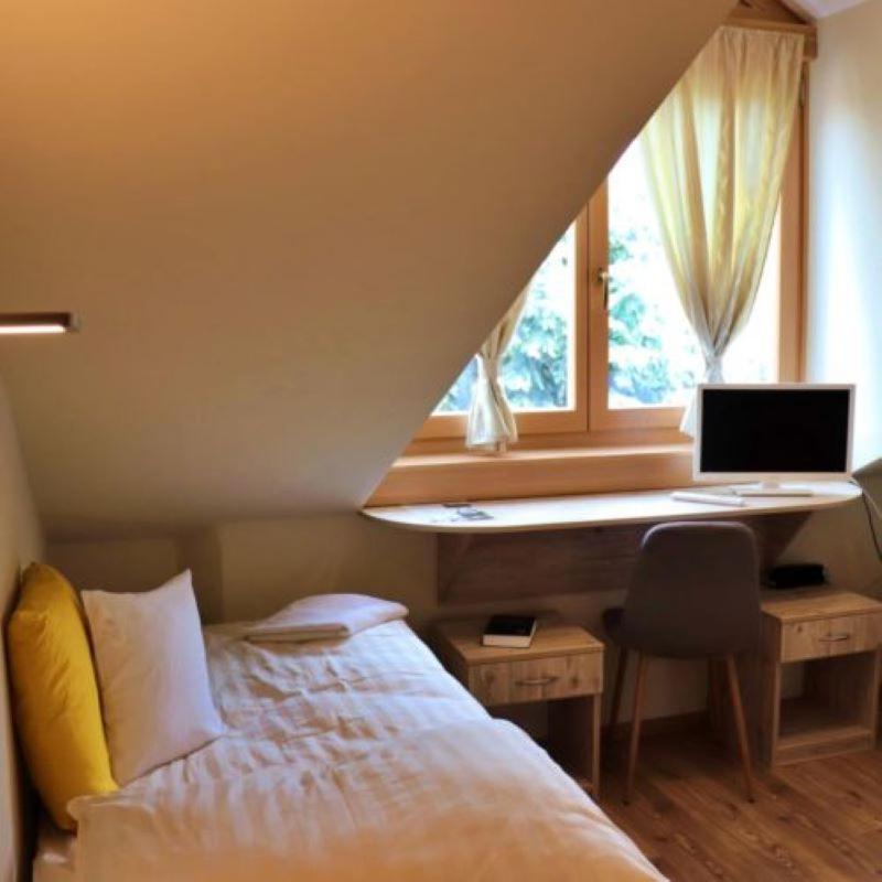 Hotel Kenguru Panzio à Hódmezővásárhely Extérieur photo